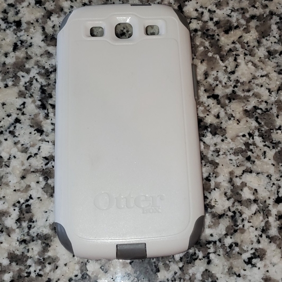 Otterbox Samsung Galaxy S3 - Picture 1 of 6